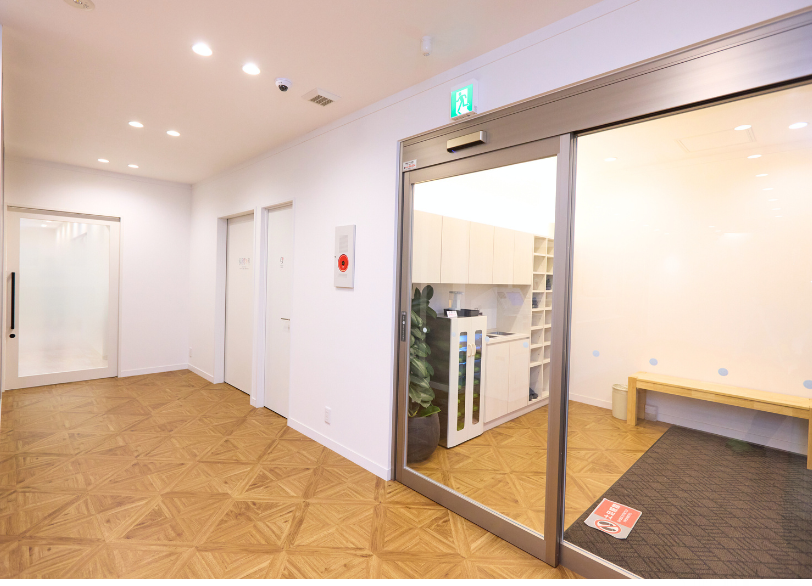 ベビーカーのまま入れるバリアフリー設計｜宮本医院の歯科